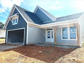 33 Cambridge Ln, Dallas, GA 30157