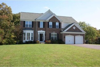 204 Sullivan Dr, Mickleton, NJ 08056