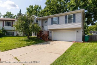 2818 Leyburn Ct, Lansing, MI 48911