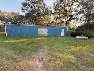 183 Deaf Smith Rd, Moscow, TX 75960