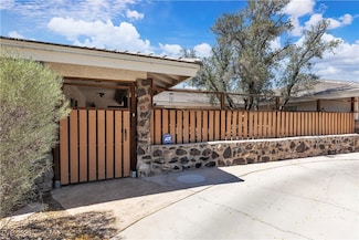 3845 S Torrey Pines Dr, Las Vegas, NV 89103