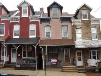 323 S 17th St, Reading, PA 19602
