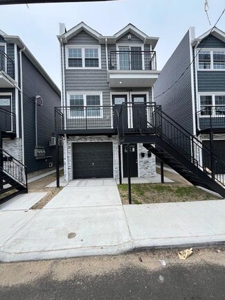 159 Beach 25th St, Far Rockaway, NY 11691