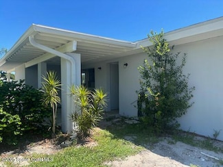 919 Darwin Ln NE, Palm Bay, FL 32905