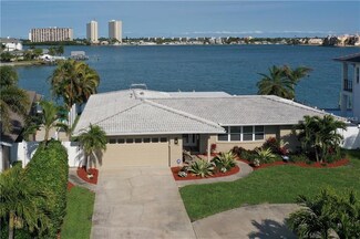 1248 79th St S, Saint Petersburg, FL 33707
