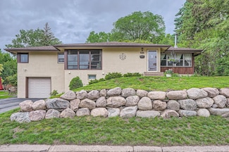 3960 Arthur St NE, Columbia Heights, MN 55421