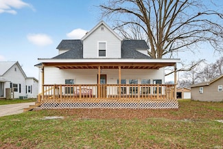 178 7th St SE, Linton, IN 47441