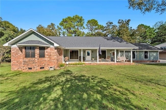 13130 McClinton Rd, Grand Bay, AL 36541