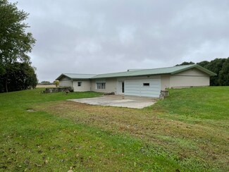32948 N 1700 East Rd, Rossville, IL 60963