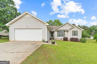 1704 New Hope Rd, Locust Grove, GA 30248