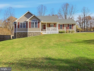 1719 Lottie Fowler Rd, Prince Frederick, MD 20678