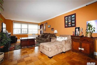 61-20 Grand Central Pkwy Unit B303, Forest Hills, NY 11375