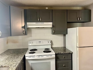10 Longworth Ave Unit 12, Brockton, MA 02301