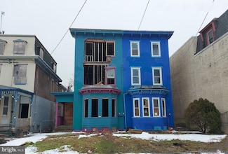 122 State St, Camden, NJ 08102