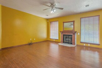 29300 Memorial Rd, McLoud, OK 74851