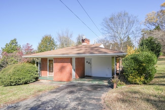 4305 Reed Rd, Louisville, TN 37777