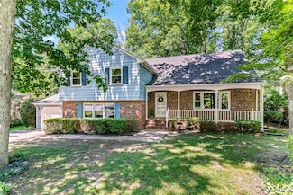1502 Lothbury Ln, Henrico, VA 23238