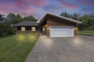 8941 State Route 664 N, Logan, OH 43138