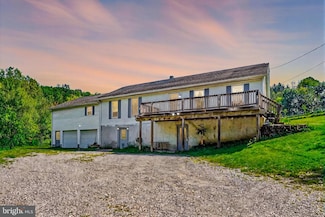 13359 Blymire Hollow Rd, Stewartstown, PA 17363