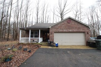 7624 N Hall Rd, Monrovia, IN 46157