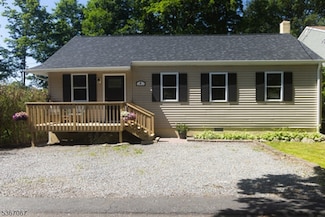 4 Bear Pond Trail, Andover, NJ 07821