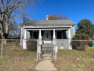823 10th Ave S, Columbus, MS 39701