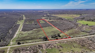 8485 Farm To Market 673, Beeville, TX 78102