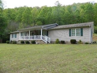 82 Sand Siding Rd, Edgarton, WV 25672