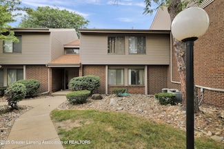 1042 Grenoble Ln Unit B, Lansing, MI 48917