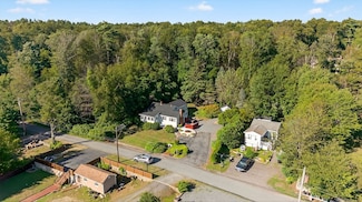 120 Hackett Ave, Lakeville, MA 02347