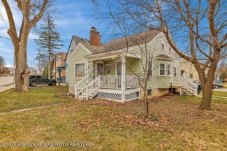 621 W Grand River Ave, East Lansing, MI 48823