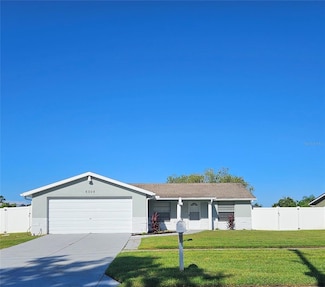 6008 Firefly Ln, Apollo Beach, FL 33572