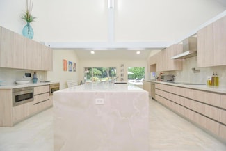 7351 Valencia Dr, Boca Raton, FL 33433