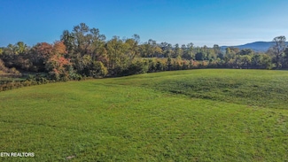 340 Cross Rd, Winfield, TN 37892