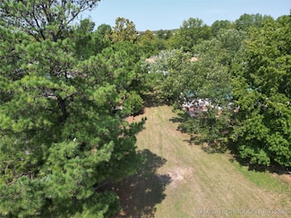 16 E 1149 Rd, Porum, OK 74455