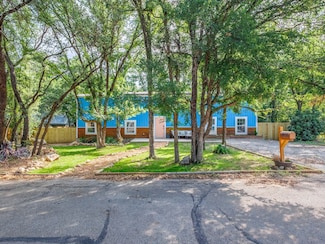 3510 1st St, Brownwood, TX 76801