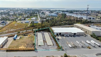 323 W 14th St, Panama City, FL 32401