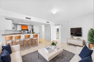 170 SE 14th St Unit 1203, Miami, FL 33131
