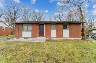 2128 Val Vista Ct, Dayton, OH 45406