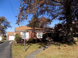 700 Bond Ave, Barnesville, OH 43713