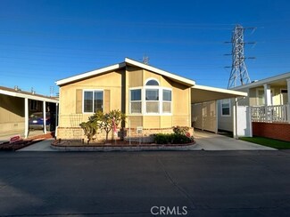 19350 Ward St Unit 50, Huntington Beach, CA 92646