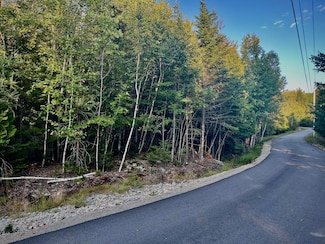 73 Yoho Head Rd, MacHiasport, ME 04655