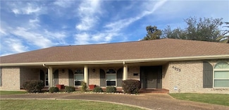 4929 Antonini Dr, Metairie, LA 70006
