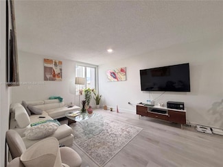 250 180th Dr Unit 505, Sunny Isles Beach, FL 33160