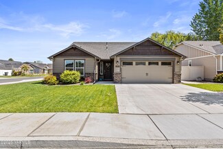 2201 S 62nd Ave, Yakima, WA 98903