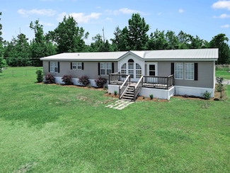 20711 County Road 275, Altha, FL 32421