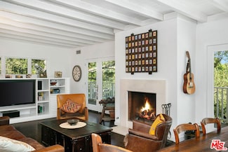 9016 Wonderland Ave, Los Angeles, CA 90046