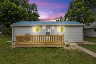 5369 Quincy St, Harpster, OH 43323
