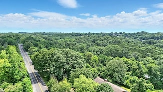 516 Franklin Limestone Rd, Nashville, TN 37217