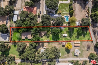 16235 Valley Ranch Rd, Canyon Country, CA 91387